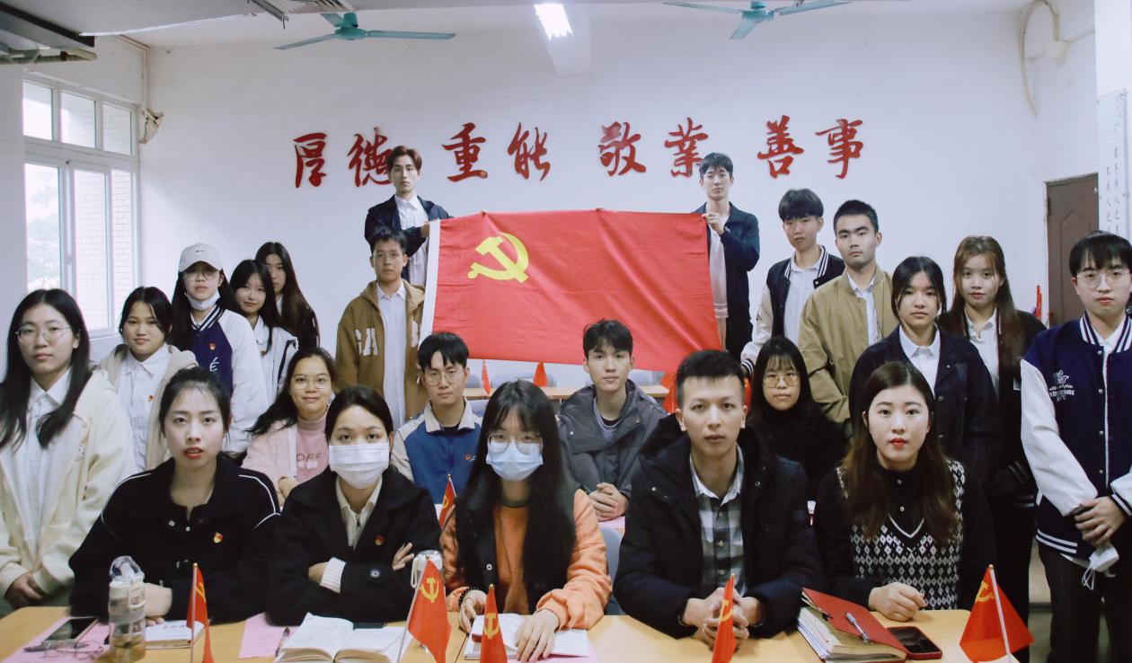 合影.jpg